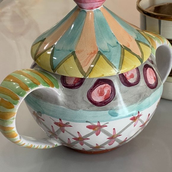 MacKenzie-Childs Taylor Ceramics โOdd Fellowsโ Lidded Sugar Bowl โ Hand-crafted - Picture 3 of 14